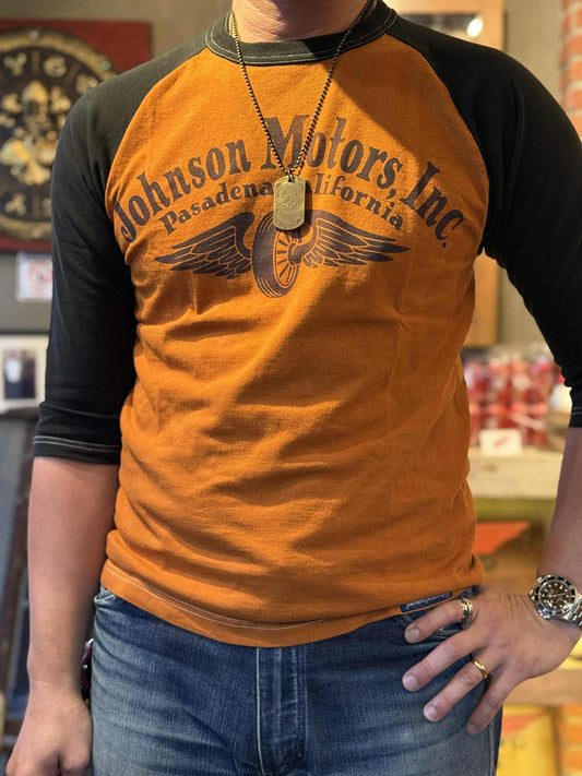 Toys McCoy "Johnson Motors" Cropped Raglan Tee