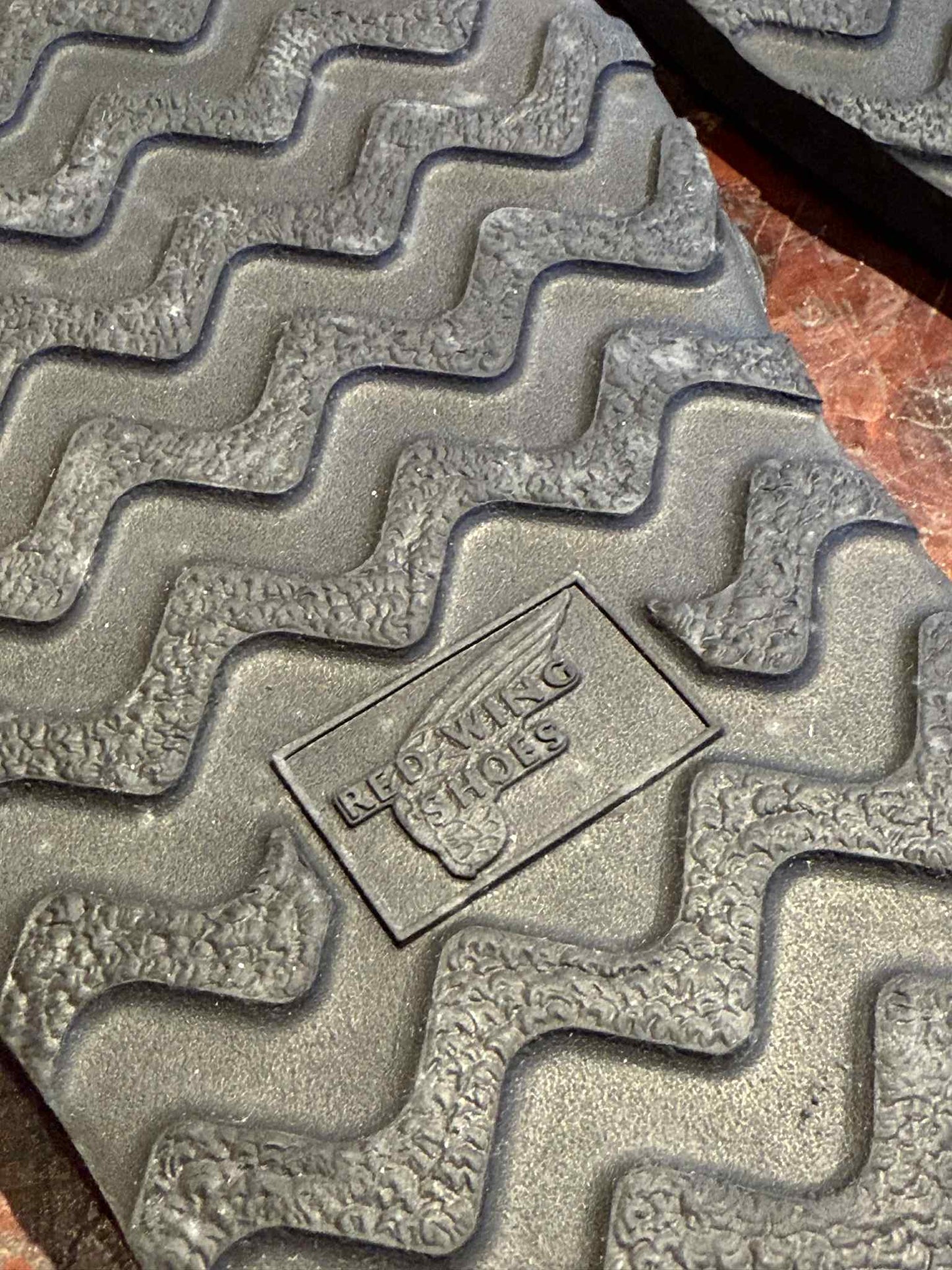 Red Wing Shoes Traction Tred Sole - US 8 ( Black )