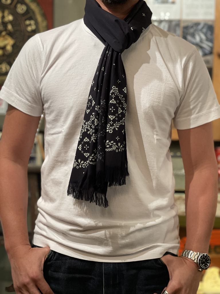 Pure Blue Japan Indigo Discharge Printed Stole - Diamond