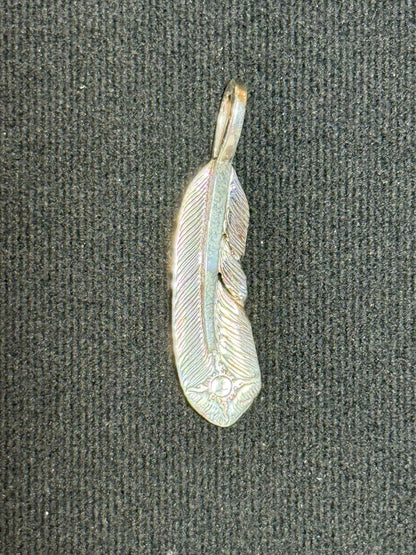 First Arrow's Classic Silver Feather ( P-004L ) - Small