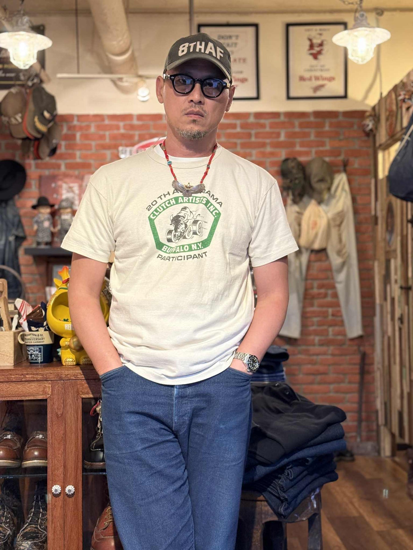 Warehouse & Co Lot 4064 "Clutch Artists" Tee