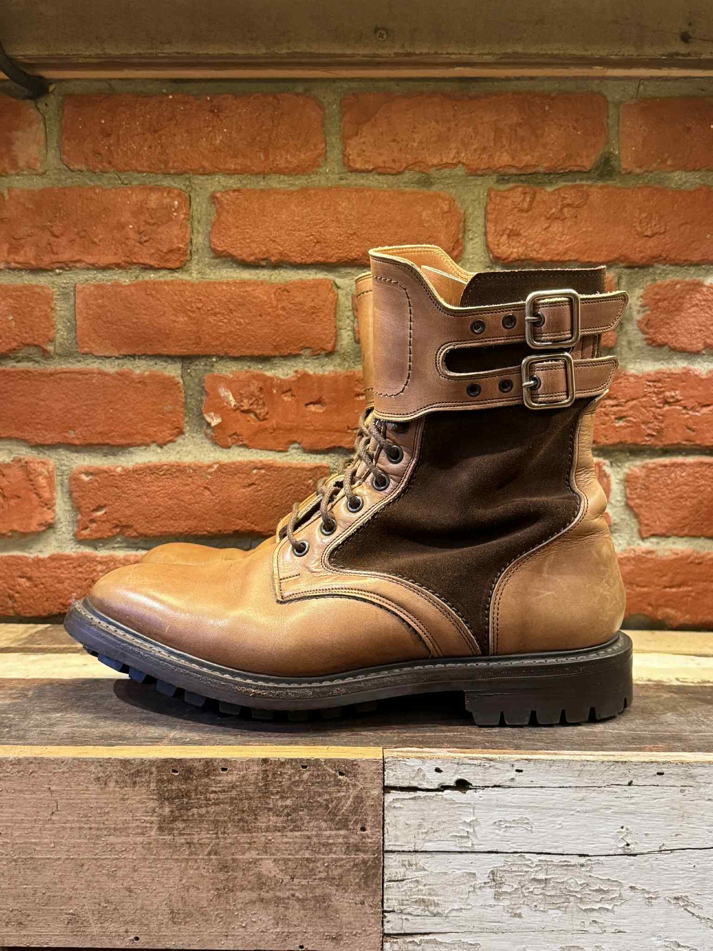 Tricker's x IZZUE COLLECTION Tanker Military Boots - PRELOVED