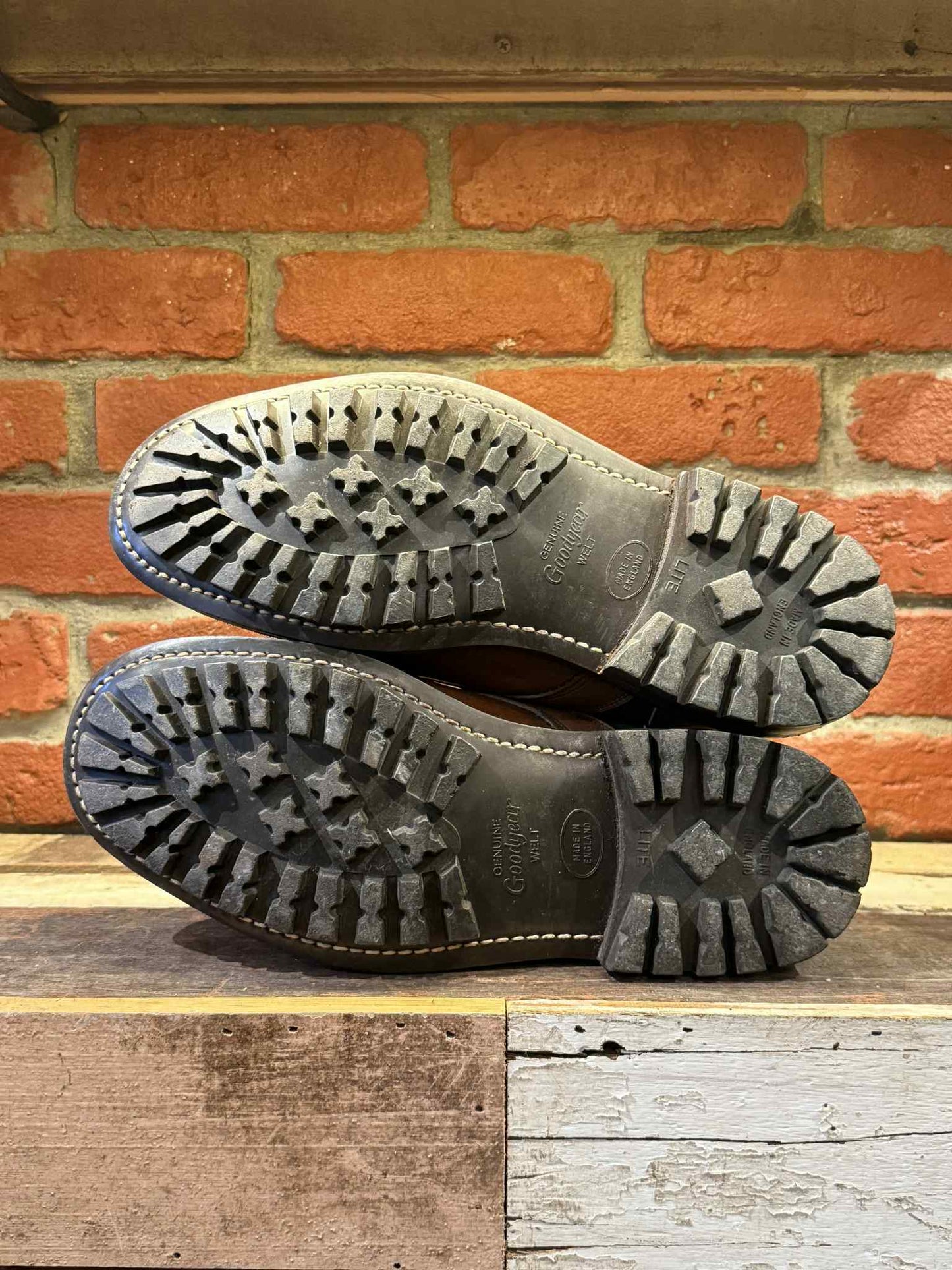 Tricker's x IZZUE COLLECTION Tanker Military Boots - PRELOVED