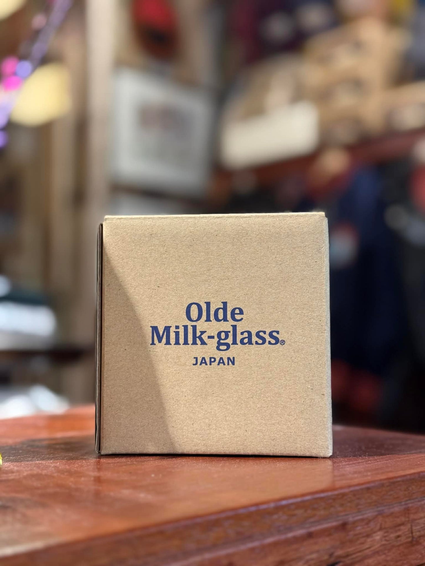 Studio D'Artisan Olde Milk Glass Mug