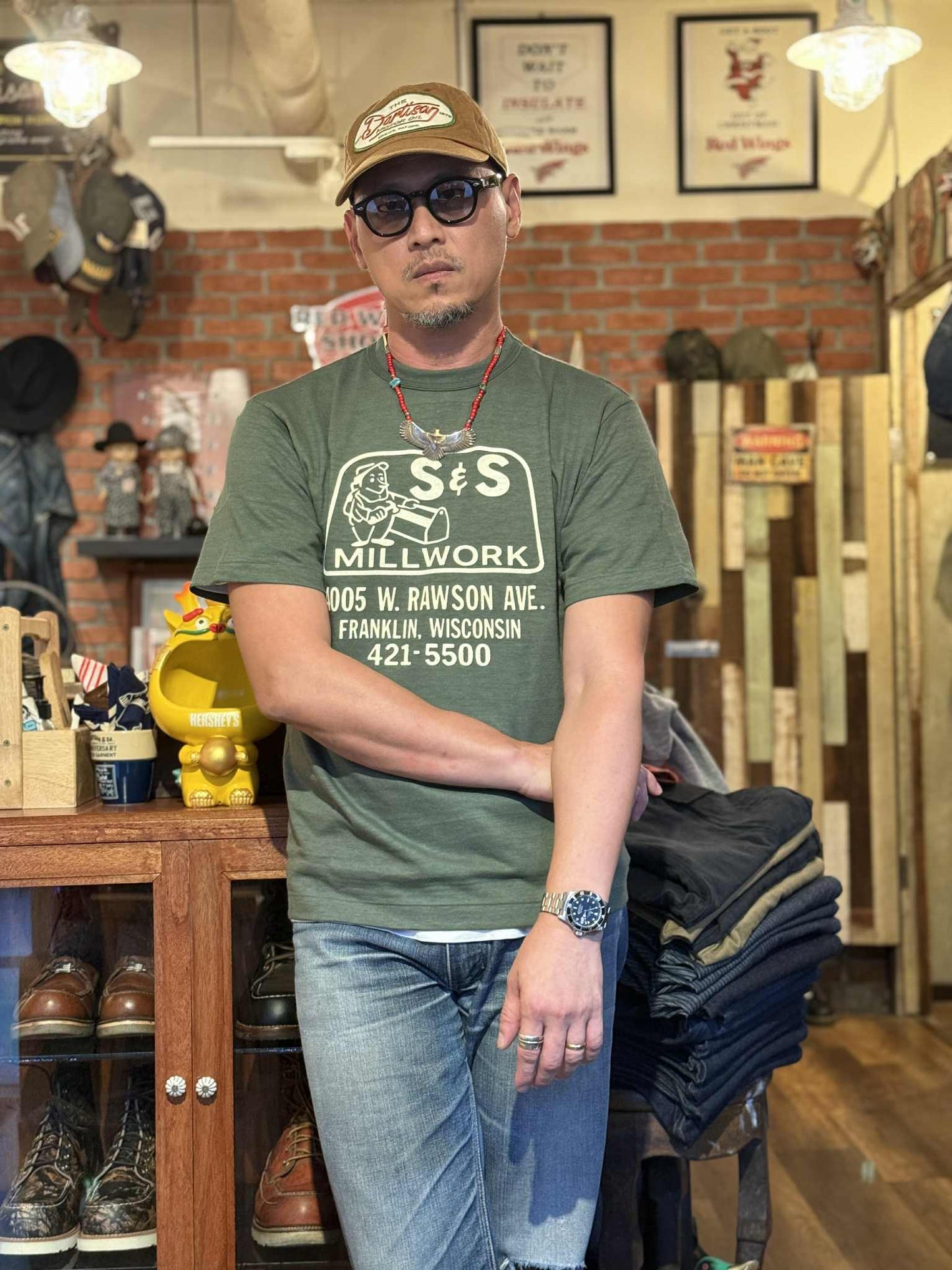 Warehouse & Co Lot 4601 "S & S" Tee