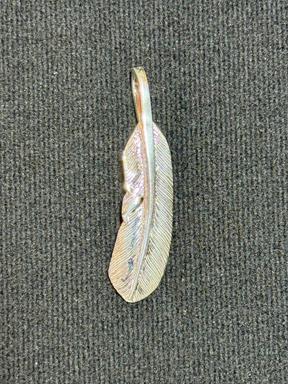First Arrow's Classic Silver Feather ( P-004L ) - Small