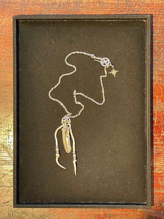 First Arrow's Eagle Grab with K18 Feather with Medicine Wheel Silver Chain Set