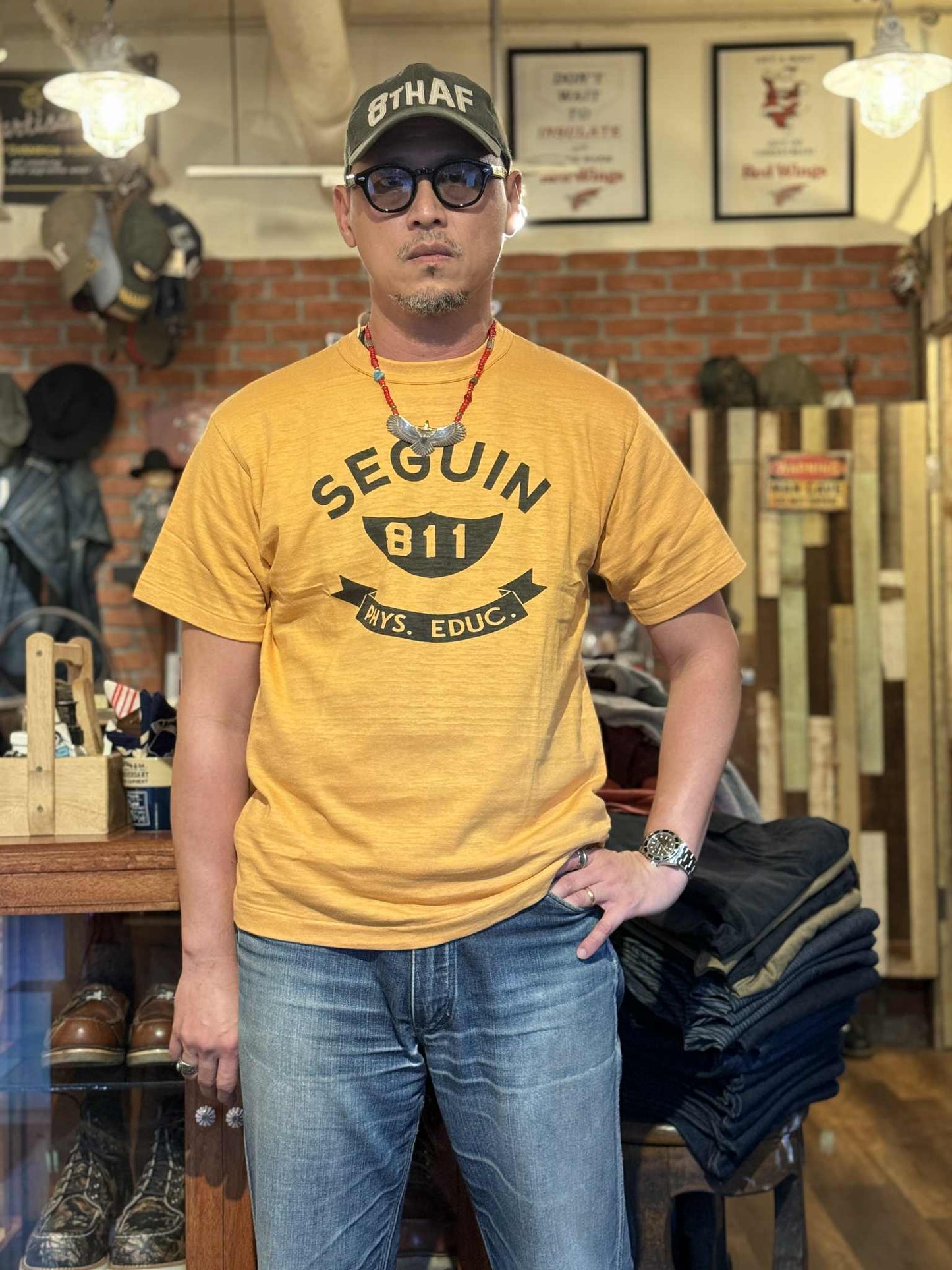 Warehouse & Co Lot 4601 "Seguin" Tee