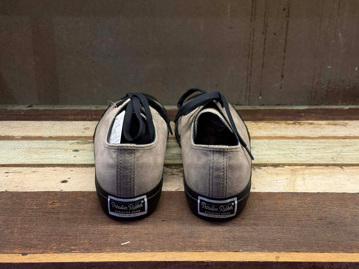 PRAS SHELLCAP Series - LOW VEGAN SUEDE /  Gray x Black