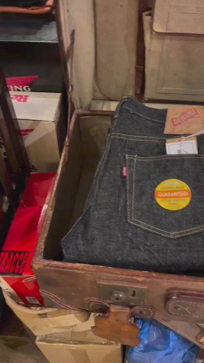 Trophy Clothing W Knee Standard Dirt Denim